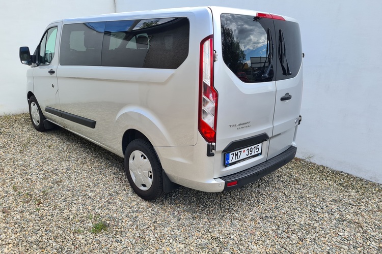 Pronájem dodávky Ford Transit Custom 