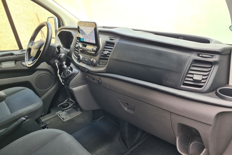 Pronájem dodávky Ford Transit Custom 