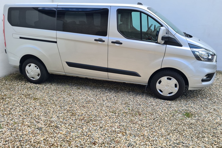 Pronájem dodávky Ford Transit Custom 