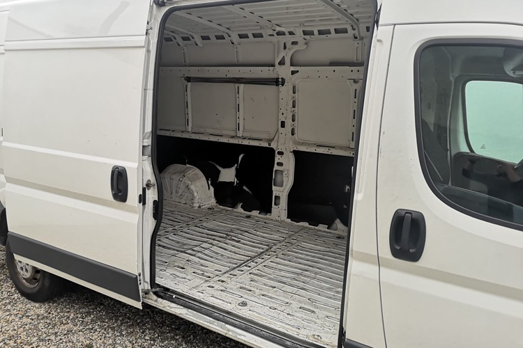 Pronájem dodávky Peugeot Boxer L3H2