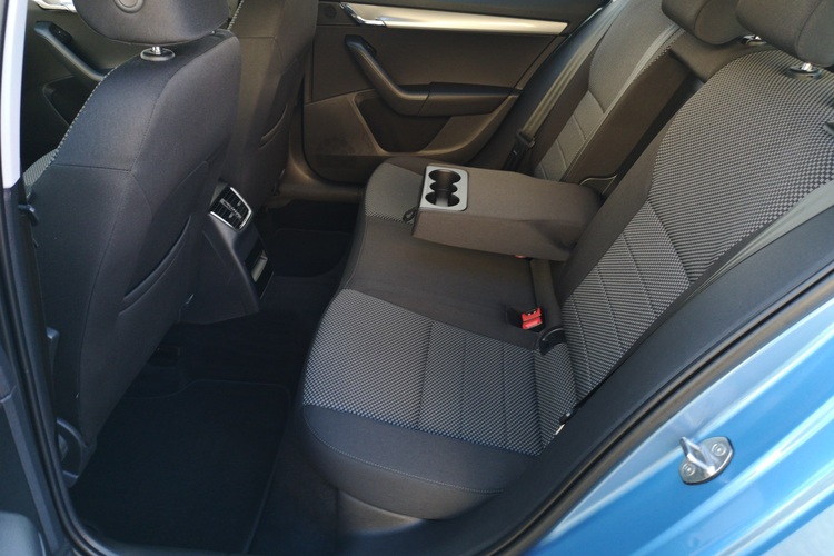 pronájem Škoda Octavia autopůjčovna Olomouc