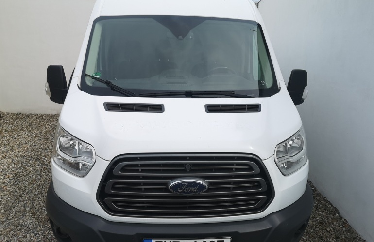 pronájem dodávky Ford Transit L3H2
