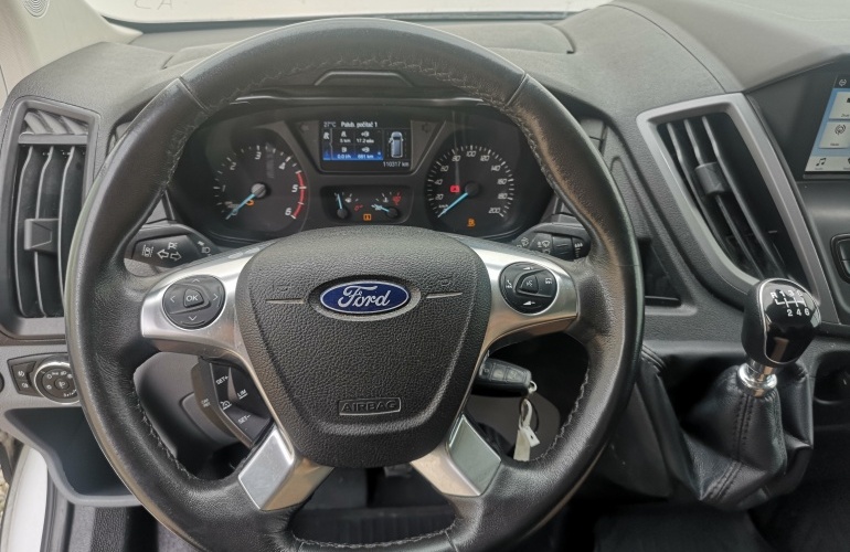 pronájem dodávky Ford Transit L3H2