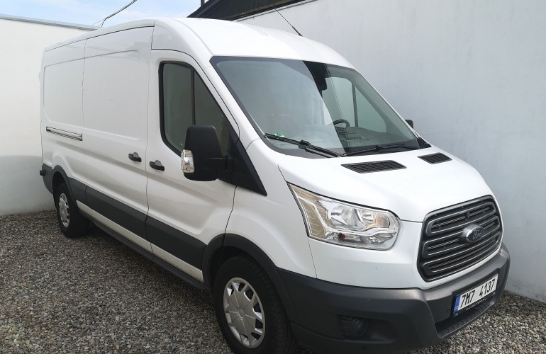 pronájem dodávky Ford Transit L3H2