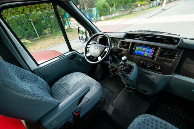 Obytna dodávka Ford Transit LMC