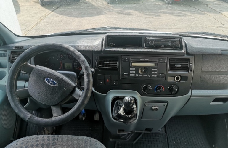 Ford Transit 9 místná dodávka