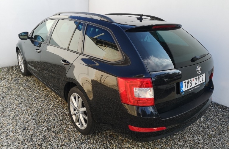 Pronájem Škoda Octavia